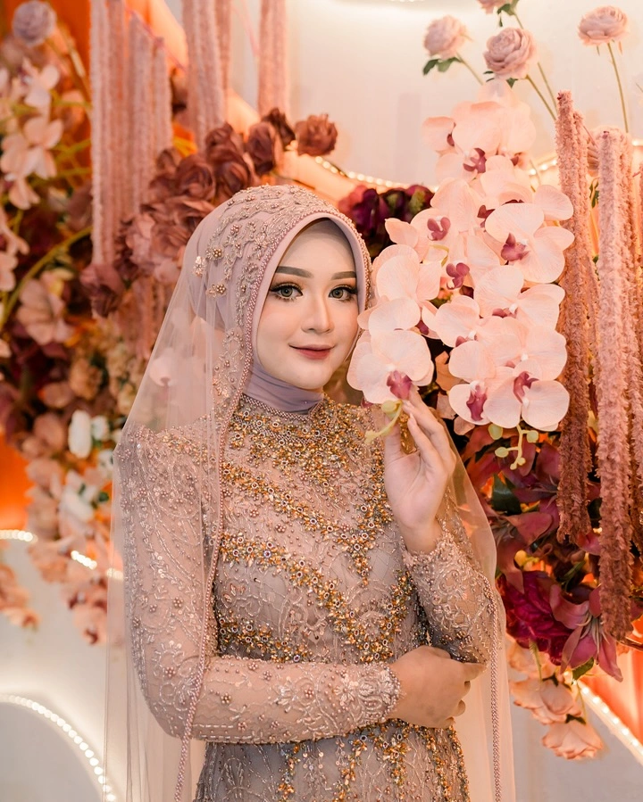Make Up Silver Package